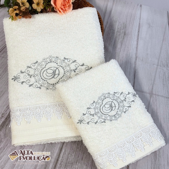Jogo de Toalhas Banhão e Rosto Bordadas