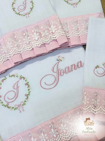 Kit Enxoval Menina – Bordado Floral com Inicial e Nome - Imagem 3