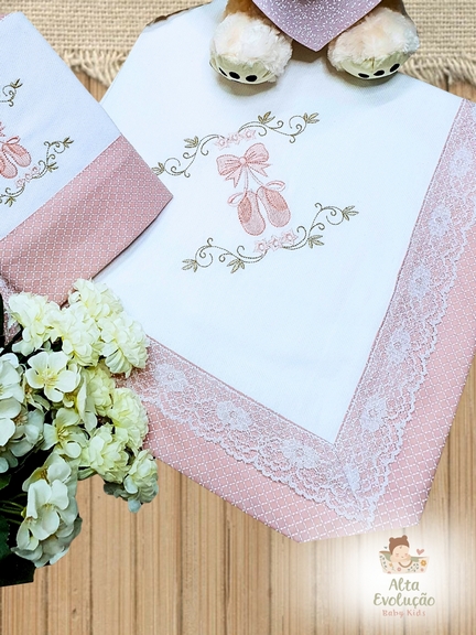 Cueiro Personalizado – Bordado Sapatilhas