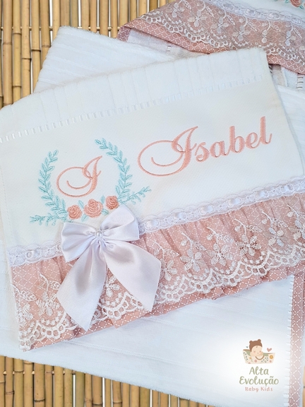 Kit Enxoval Menina – Bordado Brasão Real com Flores - Imagem 2