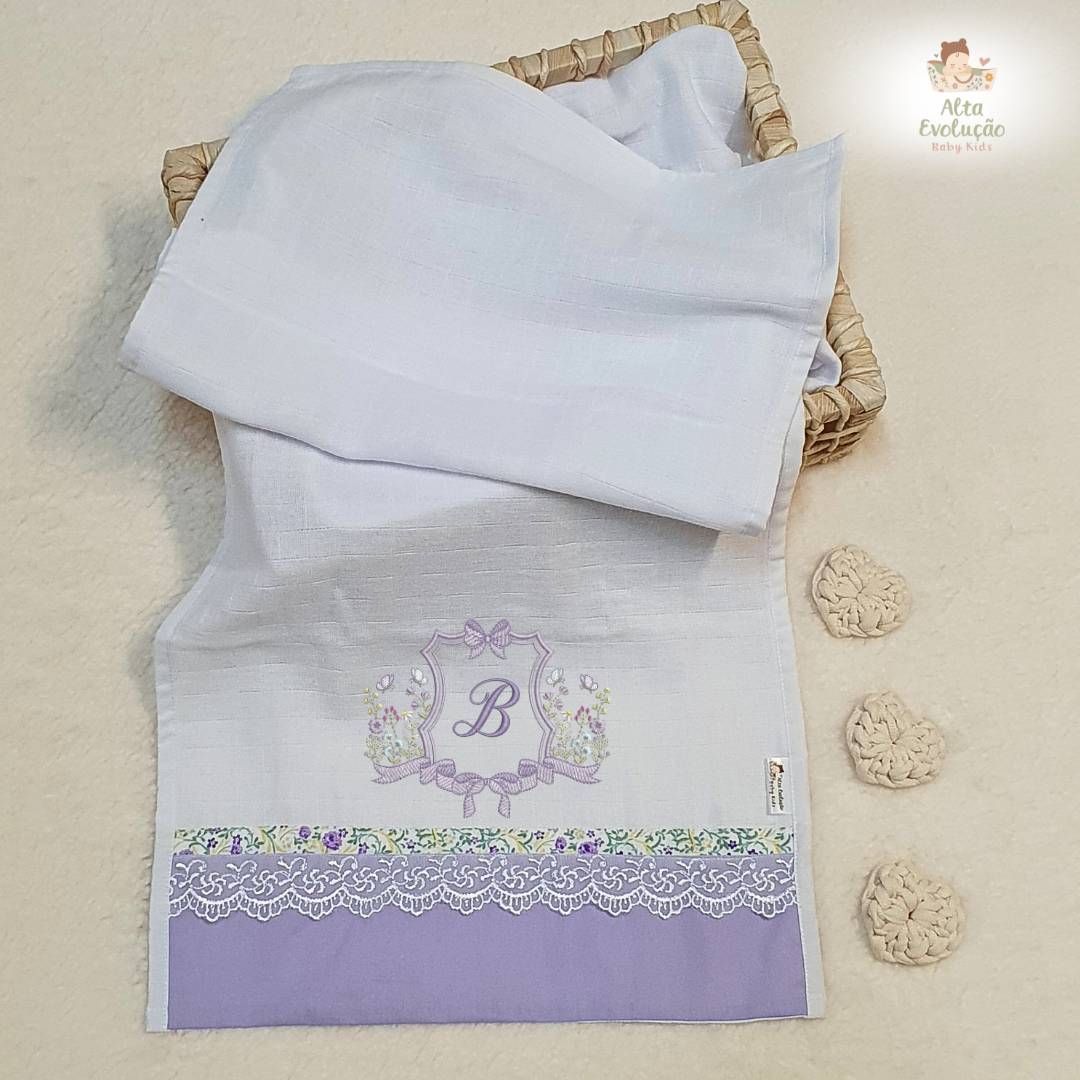 Kit Fraldas de Boca e Ombro Personalizadas Premium Floral Lilás - Imagem 4